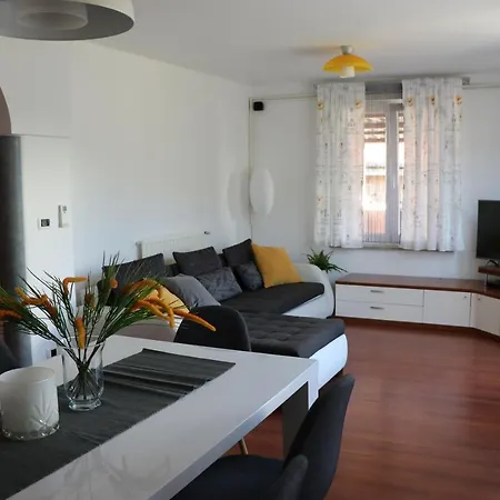 Nona Lili Apartment Izola Exterior photo